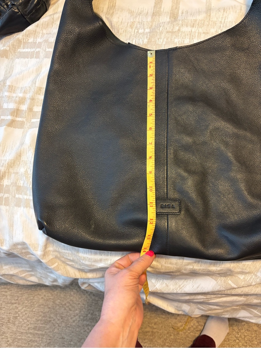 Risa Classic knot Black Leather Hobo Shoulder Bag - Picture 8 of 9